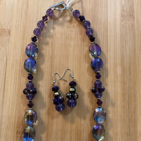 Hand Crafted Beaded 2 Piece Necklace Set Amethyst Necklace and Dangle Earrings - Picture 6 of 8